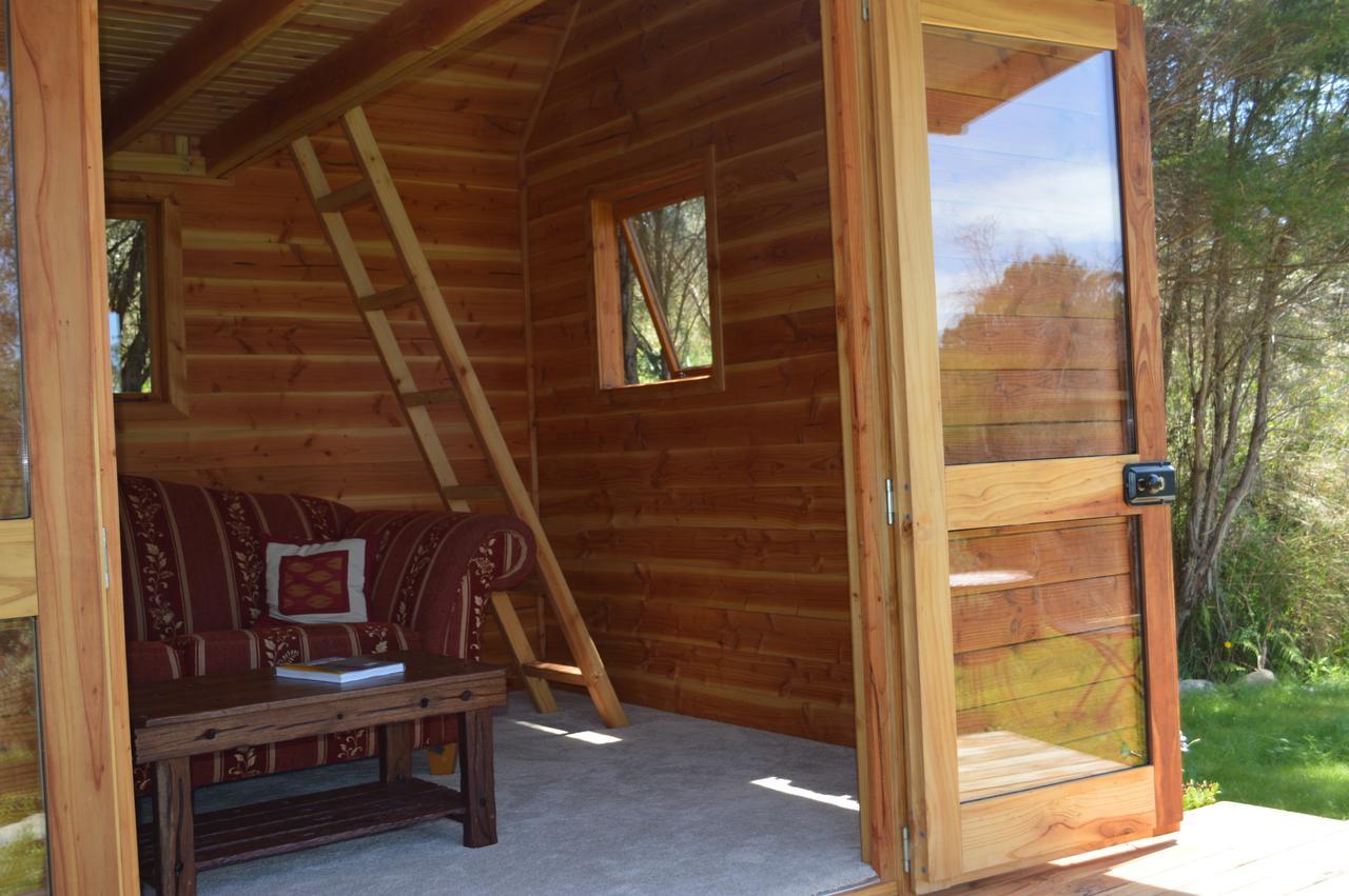 Sunrise Cabin At First Light Rangihaeata Retreat Takaka Extérieur photo